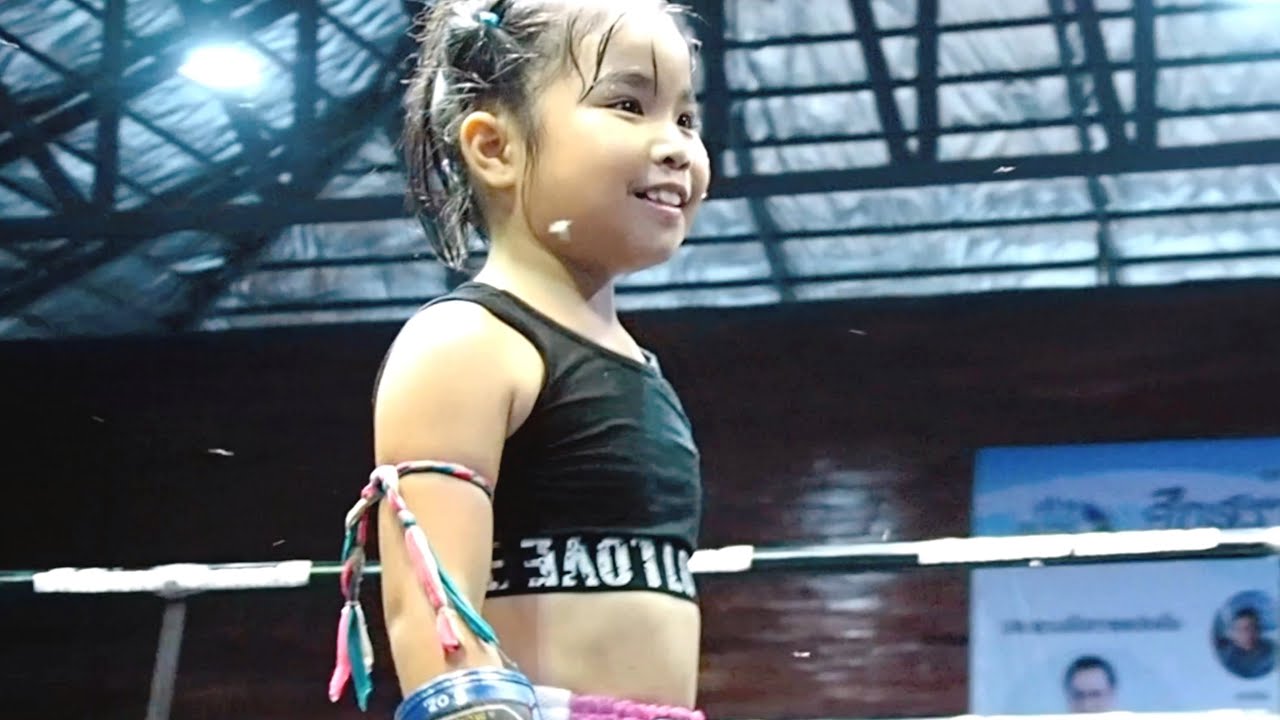 ซ้อมครับเพื่อวันข้างหน้าMuaythai training!ムエタイ background