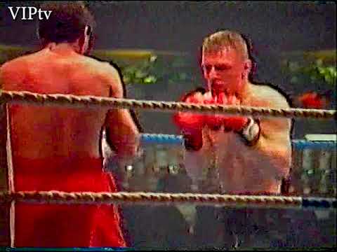 John Smith v Shea Neary at Devonshire House Hotel, Liverpool 29/3/1993 background