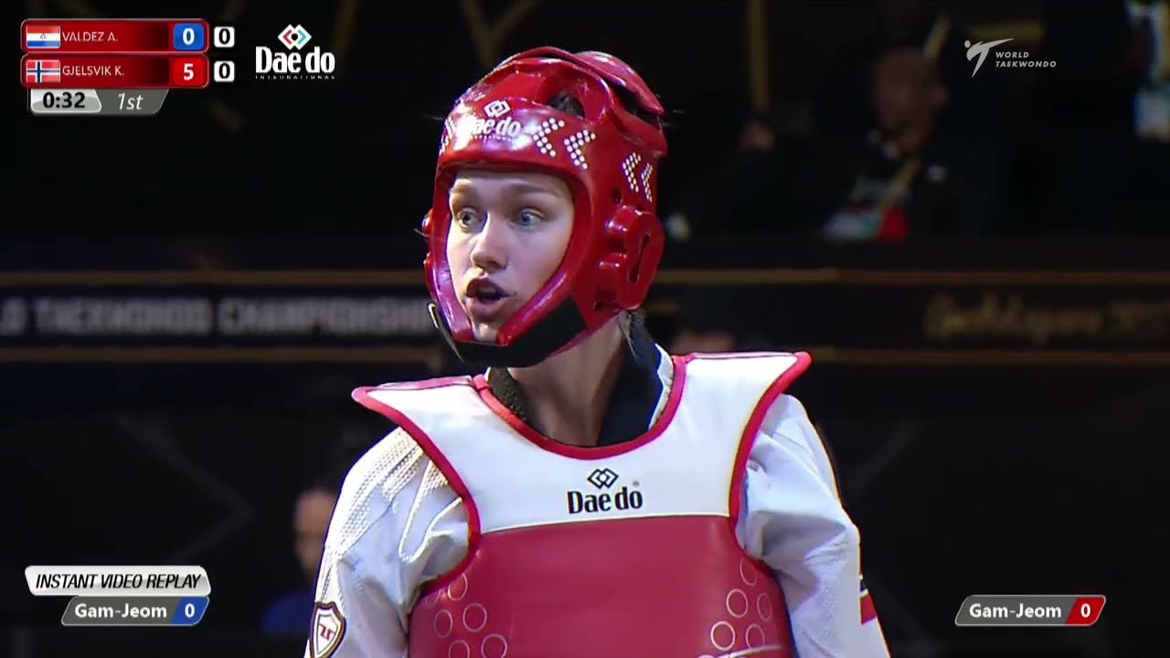 403 W-62kg R-64 VALDEZ Alicia PAR 🔵 vs 🔴 GJELSVIK Karoline NOR I Guadalajara 2022 WT Championships background