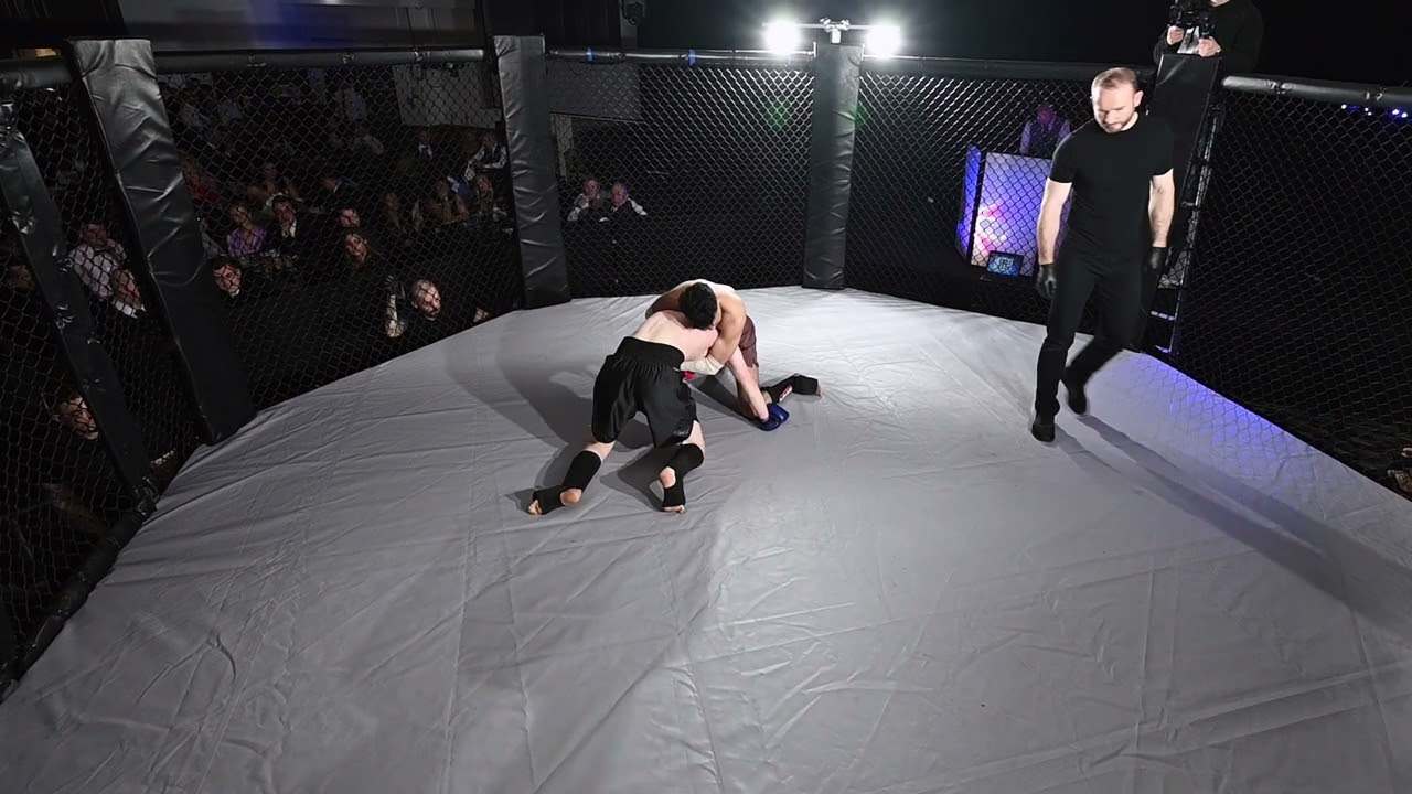 ULTRA MMA GLASGOW 240323 FIGHT 7 AMANI SHAZIA VS CALLUM SUTHERLAND