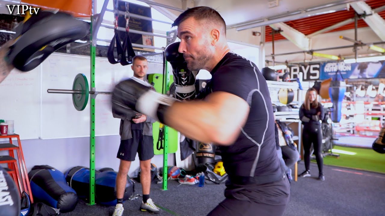 A quick catch up with VIP's big punching Cruiserweight Jay Farrell background