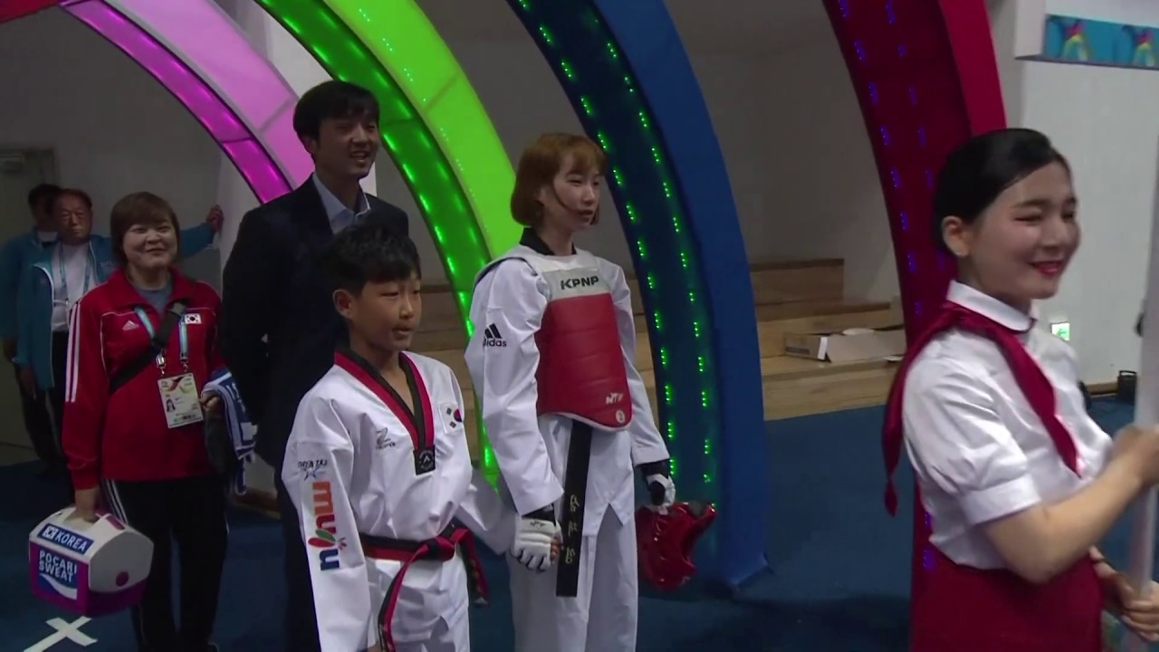 2017 Muju World Championships W 46kg Semi final RAMIREZ VARGAS A COL VS SIM Jae Young KOR background
