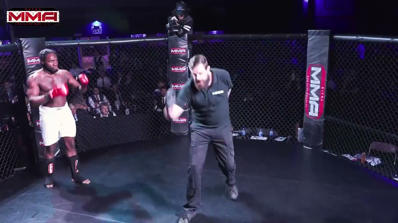 ULTRA MMA CARDIFF 11 11 22 ANDREW ODEN V JACK ALLEN background