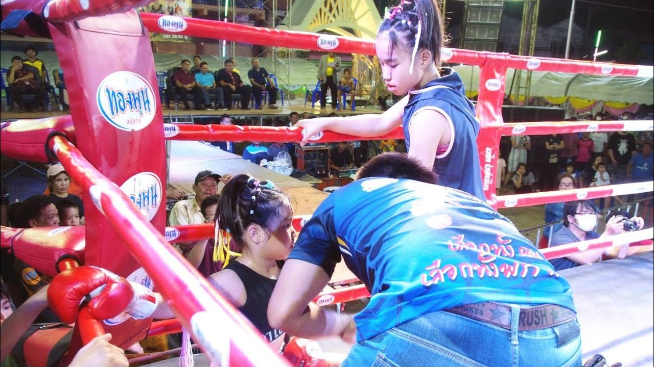 คุยกันหลังชกจ้า【2】試合翌日!!The day after the fight!! background
