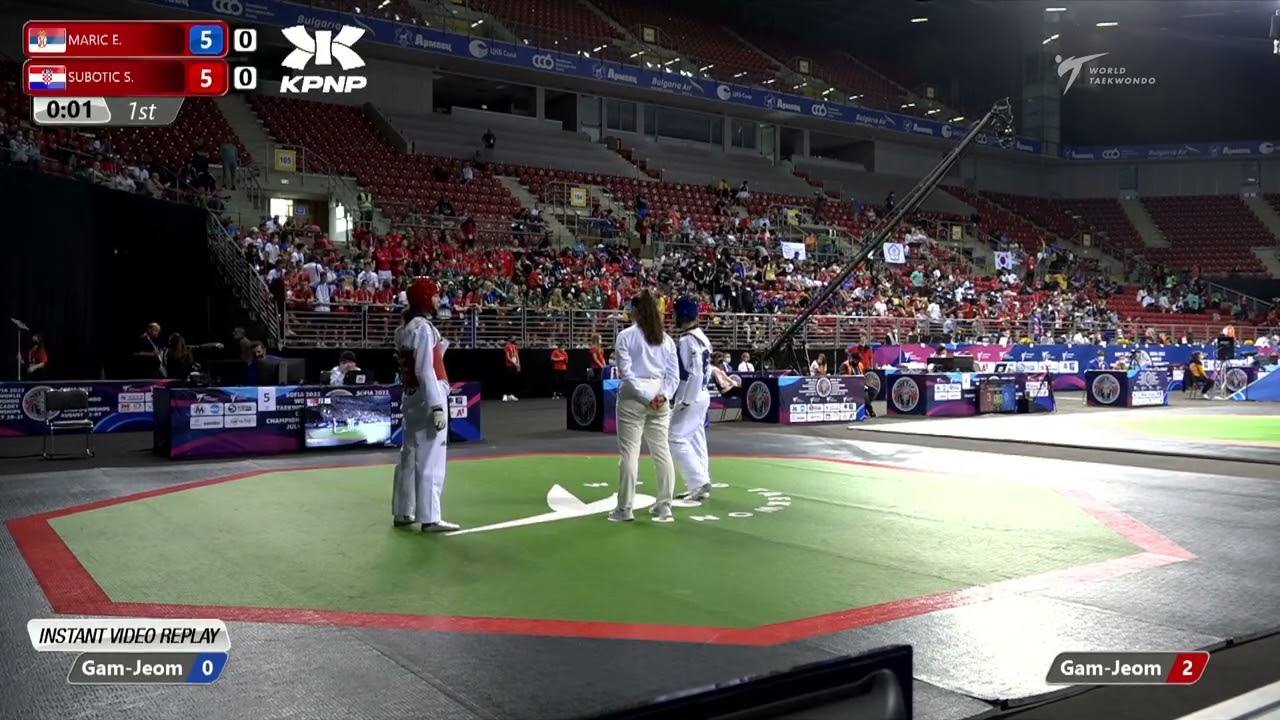 515 R32 Women 63kg SRB MARIC E CRO SUBOTIC S background