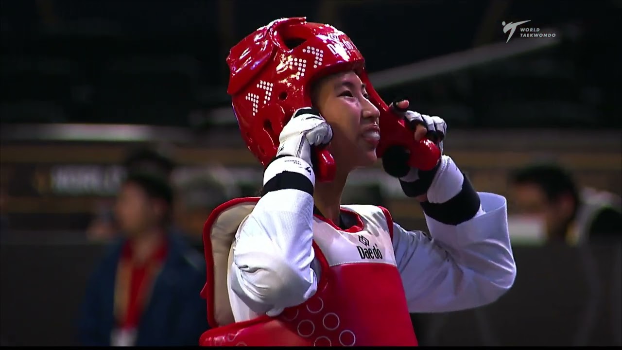 203 Round of 64 WOMEN W 46KG IRI MOMENZADEH M TPE HUANG Y background