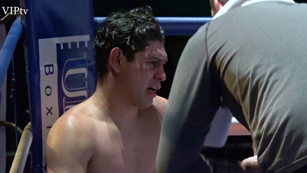 Paul Butler v Jose Aguilar at Knowsley Leisure & Culture Park on 14.12.2019 background