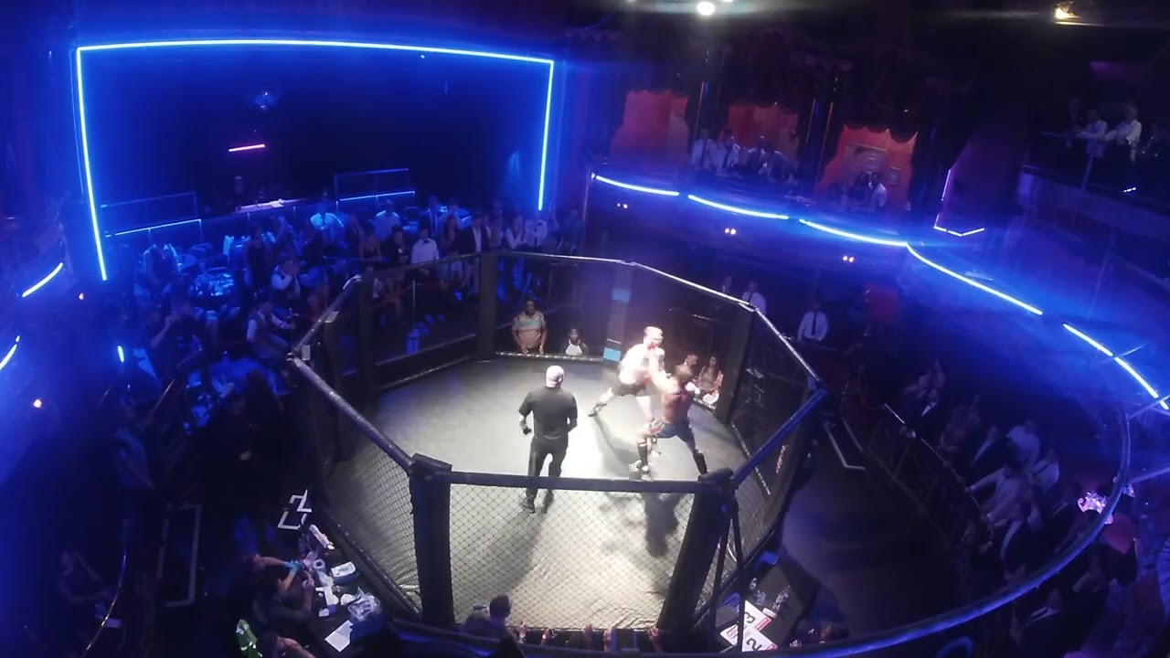 London | Ultra MMA | Alex Coe VS Christian Matthews backdrop