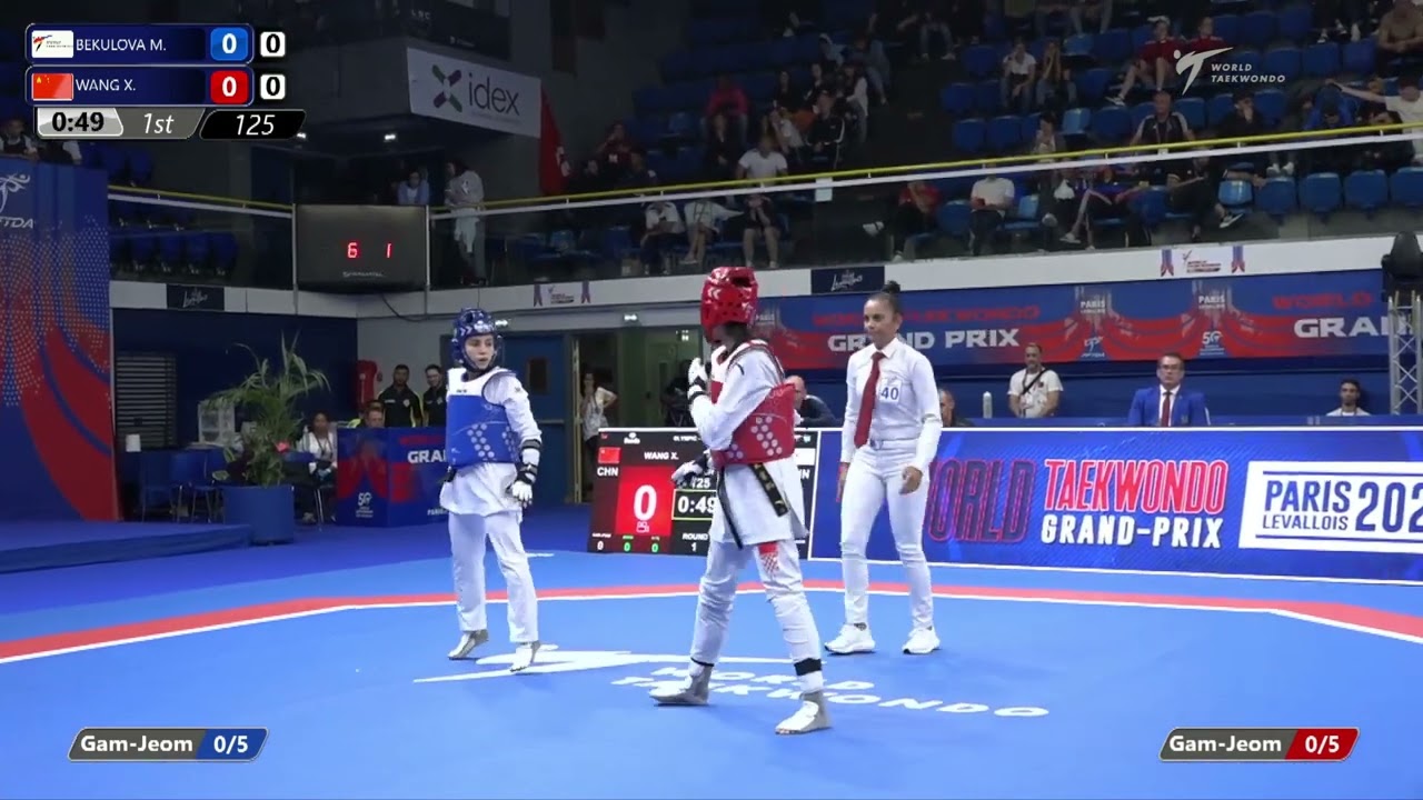 125 Quarterfinals WOMEN W 49KG AIN BEKULOVA M CHN WANG X background