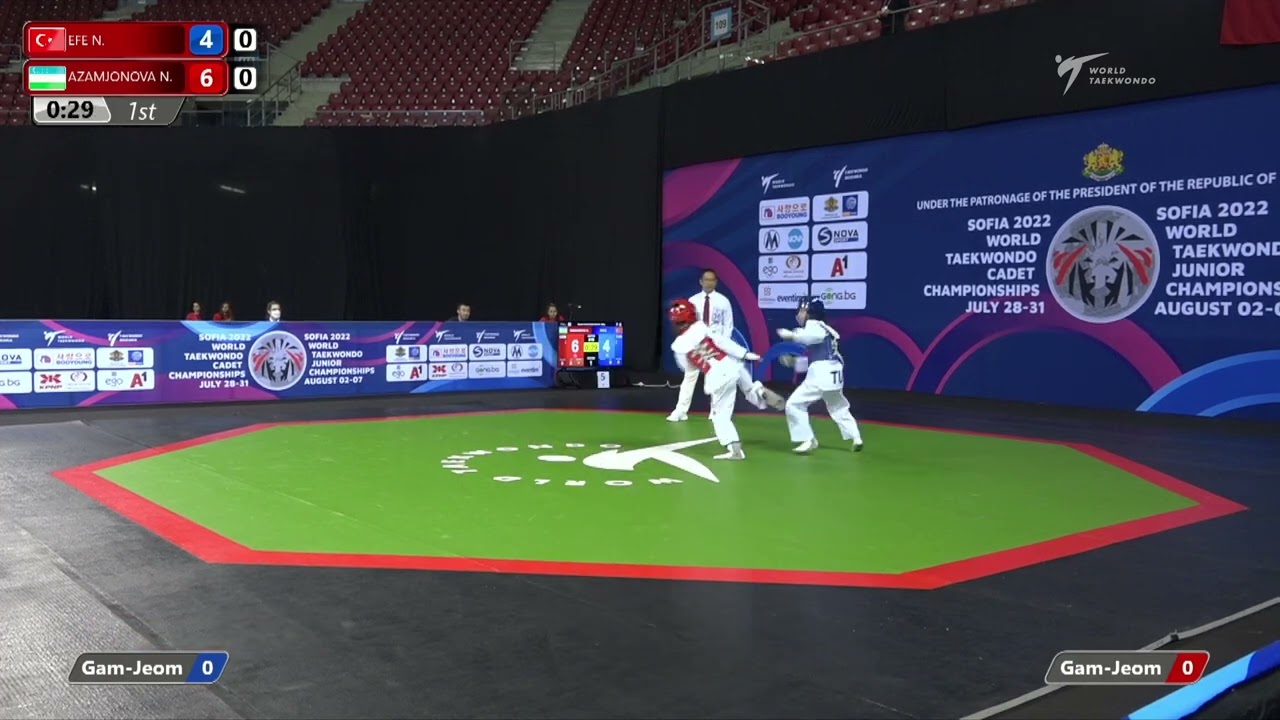 519 Quarter final Girls 29kg TUR EFE N UZB AZAMJONOVA N