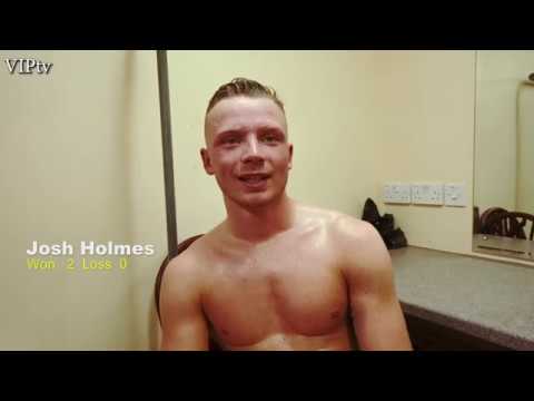 Josh Holmes looks good against a much bigger opponent