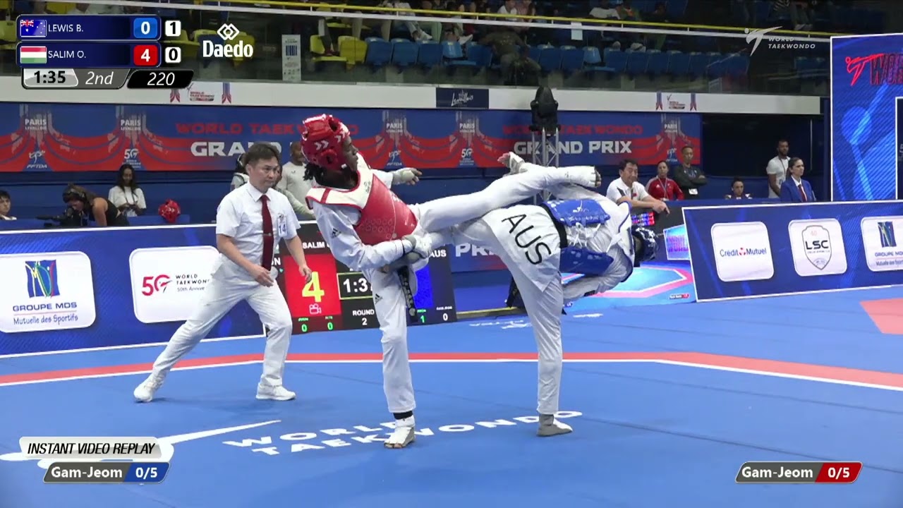 220 Round of 16 MEN M 58KG AUS LEWIS B HUN SALIM O
