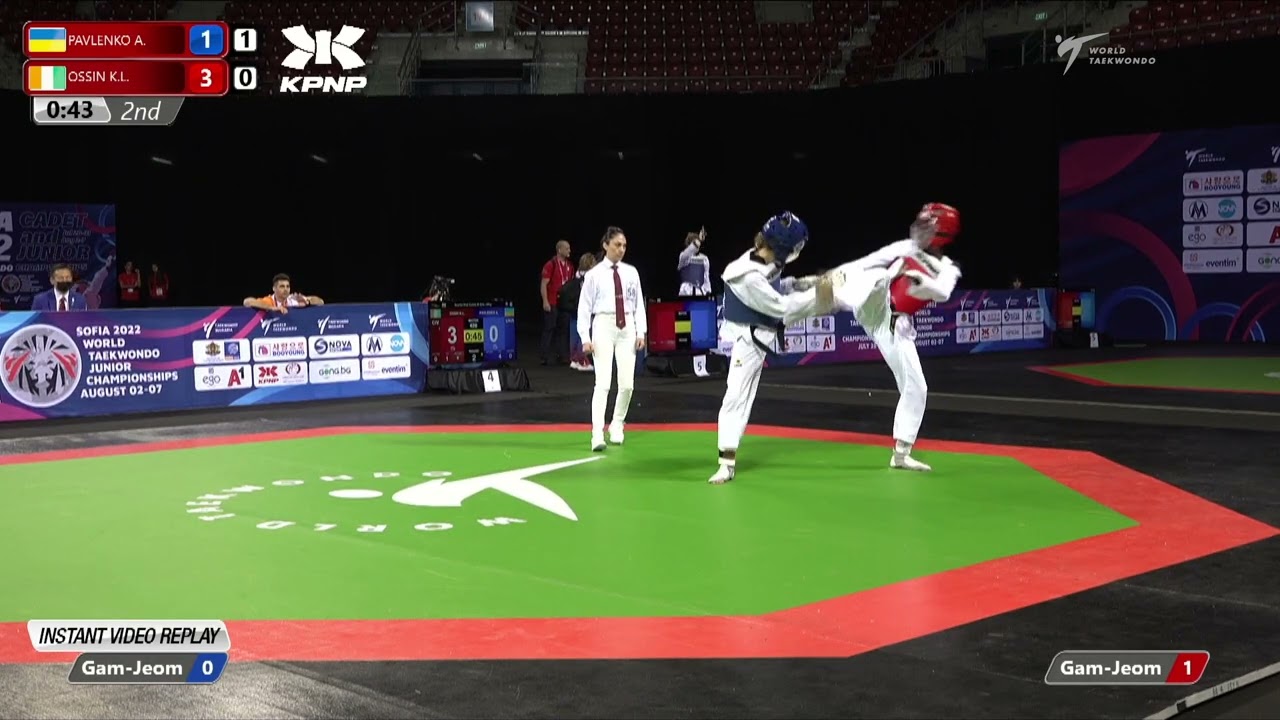 428 Quarter Final Girls +59kg UKR PAVLENKO Alisa CIV OSSIN Kimi laurene background