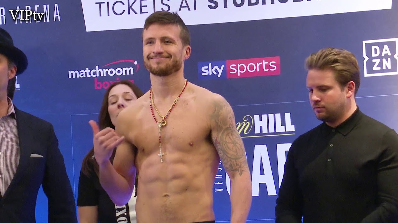 Robbie Davies Jnr v Damian Leonardo Yapur weigh-in for Mar 7th at Manchester Arena background