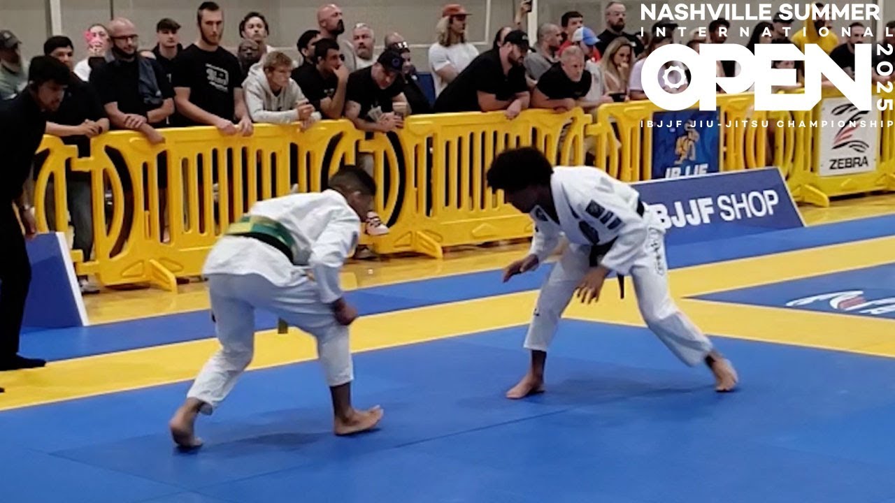 Ismael Santos vs Emilio Hernandez / Nashville Summer Open 2025 background