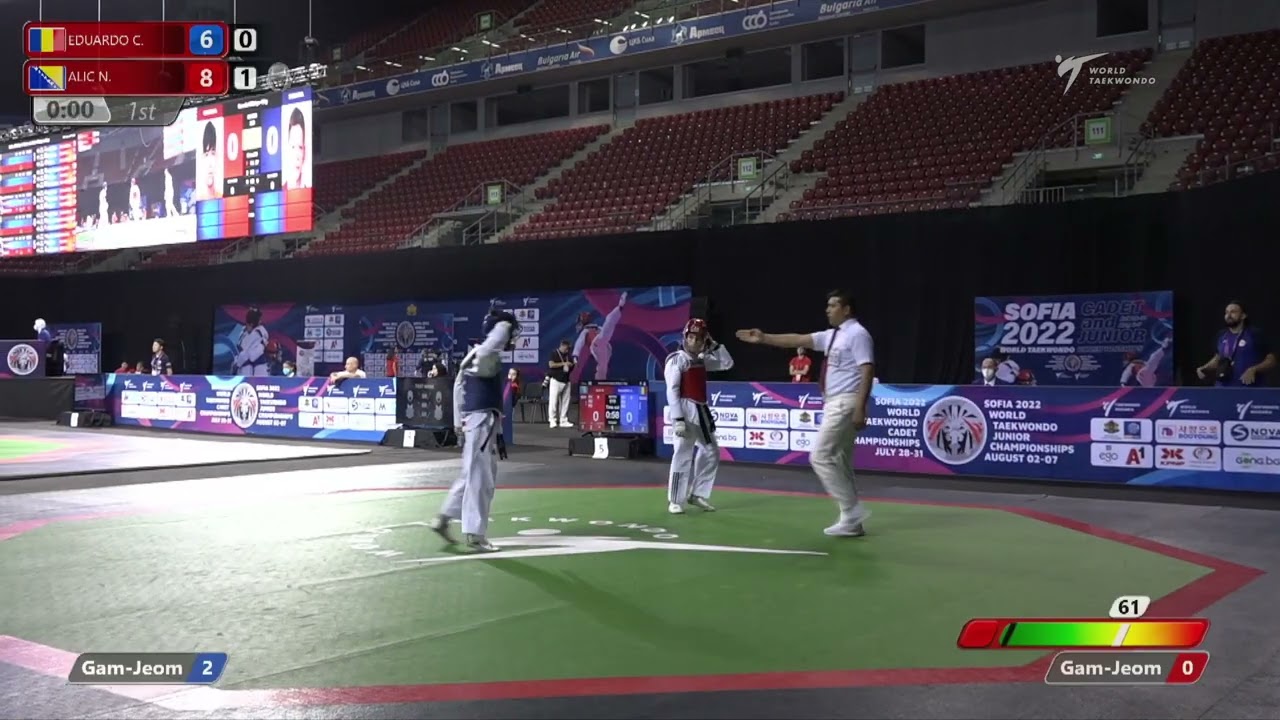 510 R32 Boys 41kg ROU EDUARDO C BIH ALIC N background