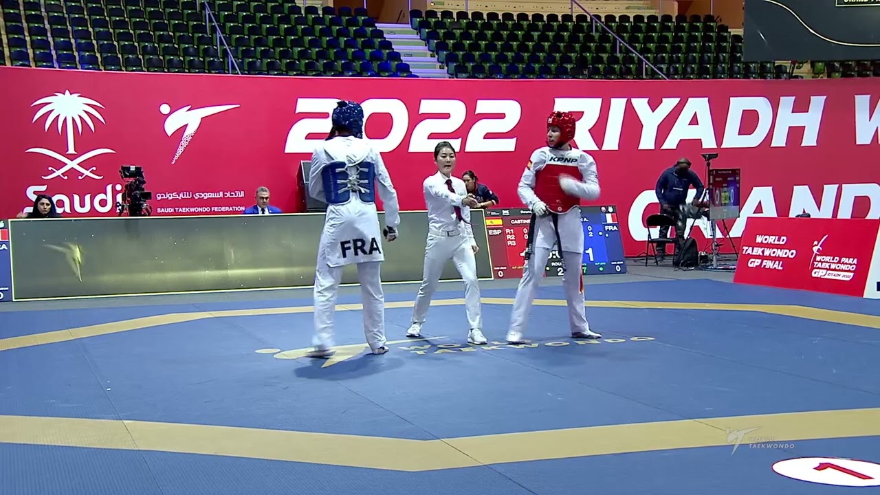 107 Round of 16 Women +67kg FRA LAURIN Althea ESP CASTINEIRA ETCHEVERRIA Tania backdrop
