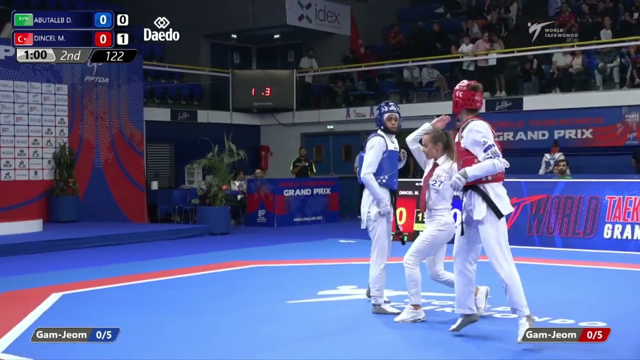 122 Round of 16 WOMEN W 49KG KSA ABUTALEB D TUR DINCEL M
