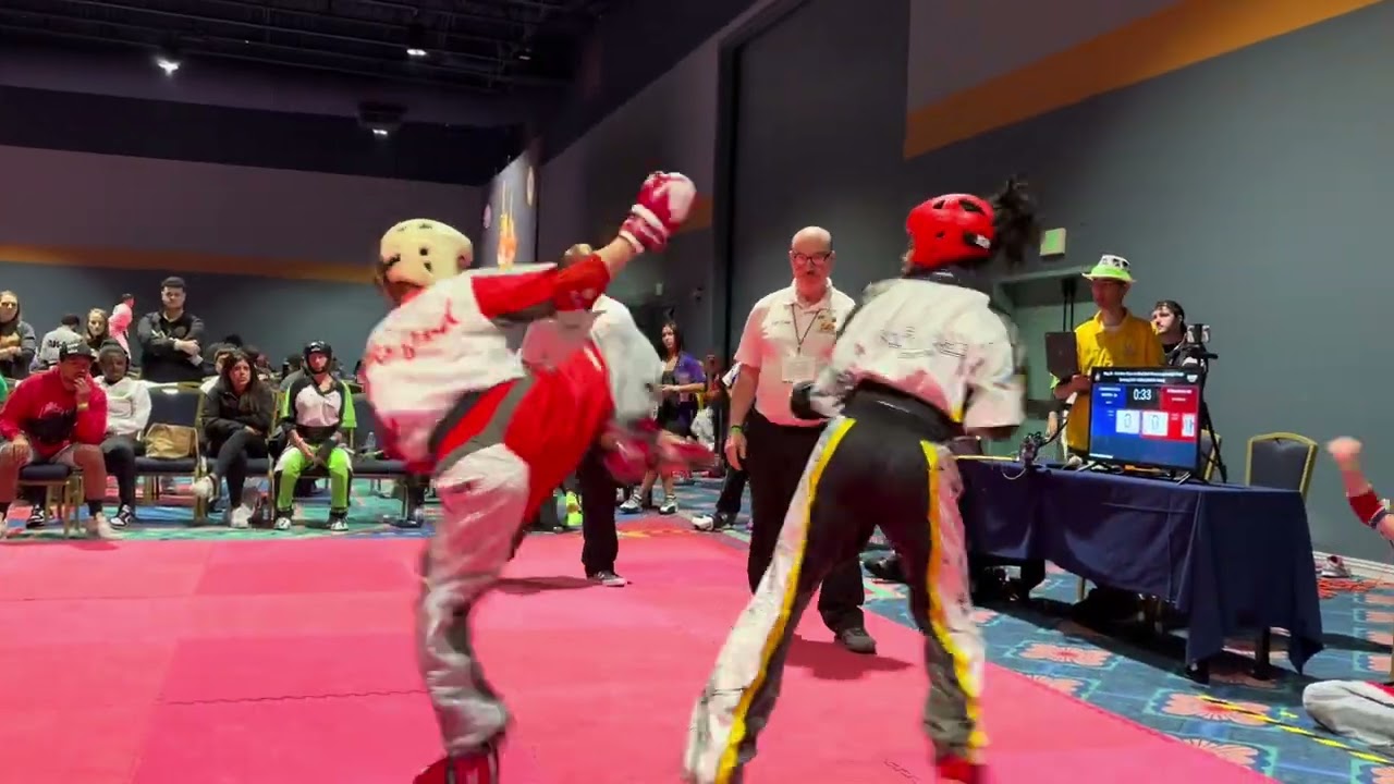 Ki'Tana Everett vs Cassandra De La Barrera Women's Lightweight Sparring Finals - U.S. Open 2024 background