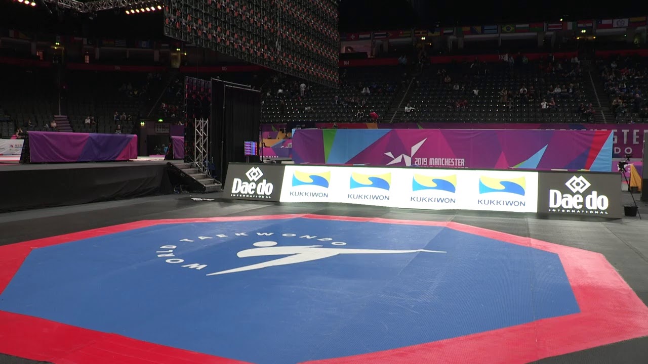 WT Championship Manchester 2019 – 18th May - Session 10 - Court 7 backdrop