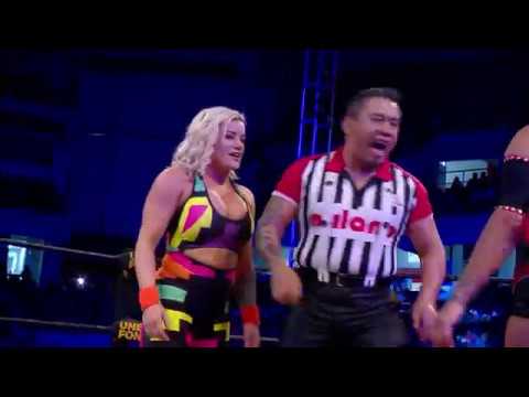 TAYA Vs FABY APACHE en Tepic | Lucha Libre AAA Worldwide background