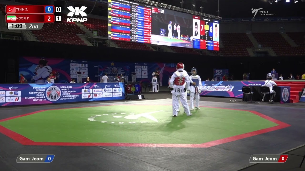 220 Round of 16 Girls 44kg TUR TEKIN Zeynep IRI NOORI Parnian