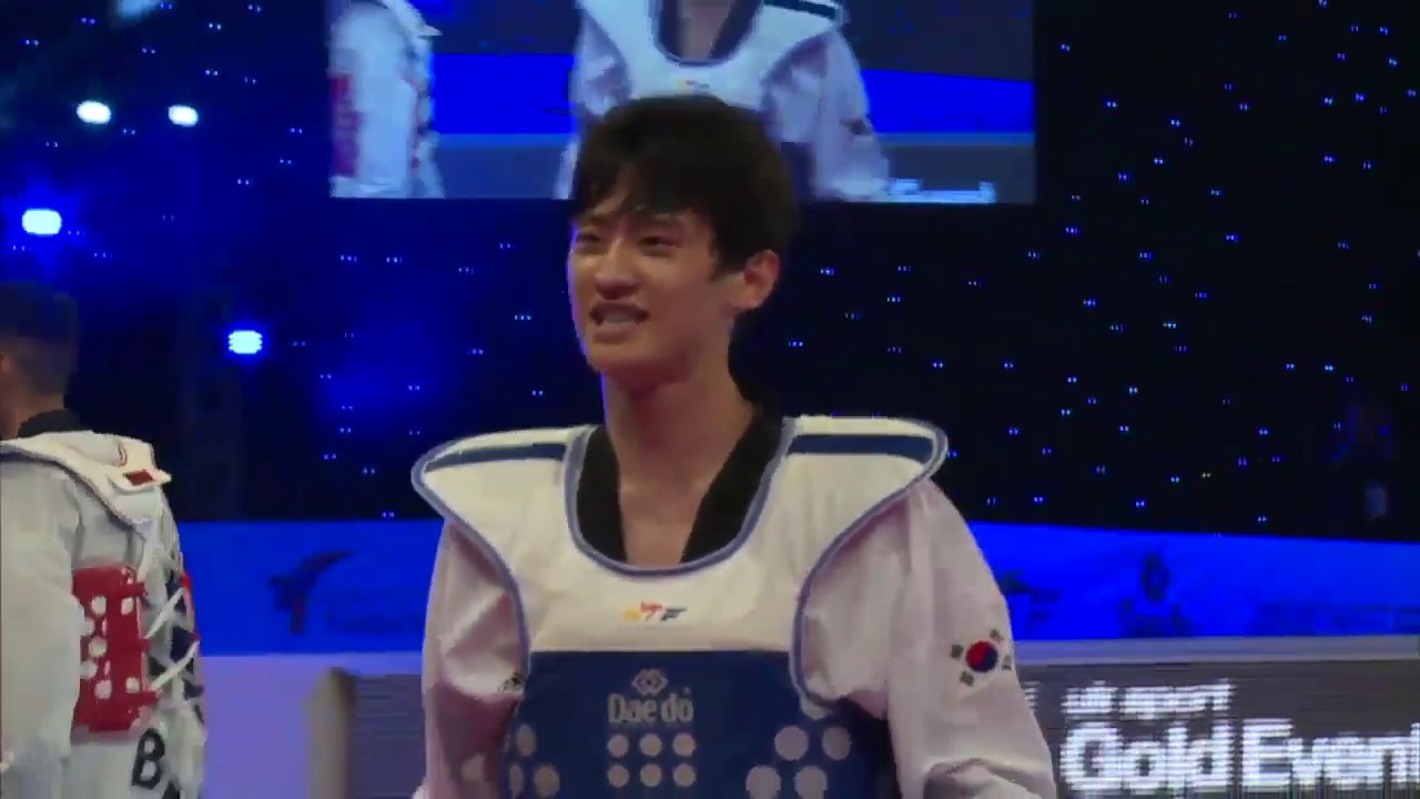 Dae-hoon Lee vs. Jaouad Achab - Manchester 2014 World Taekwondo Grand Prix M-68kg final match