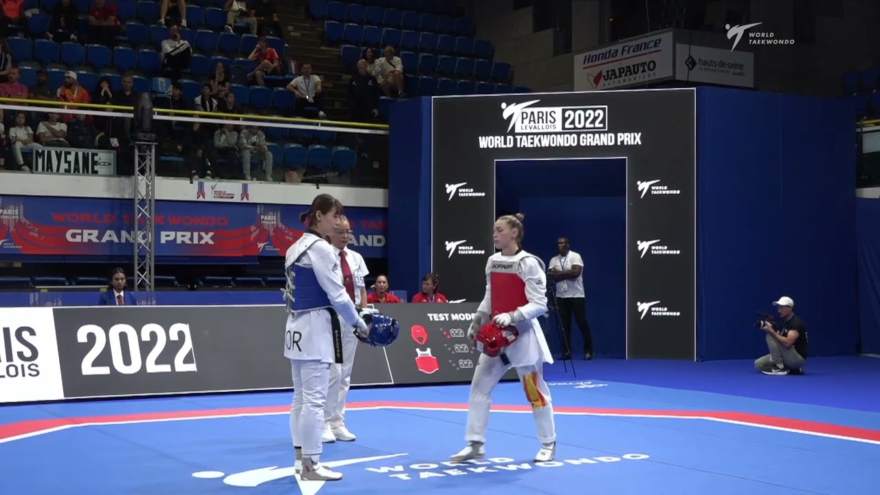 311 R32 W 57kg KOR LEE A ESP ORTIZ BENITO A