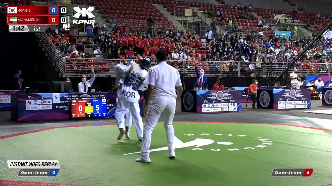 504 R64 Men 55kg KOR HONG E UAE MOHAMED M background