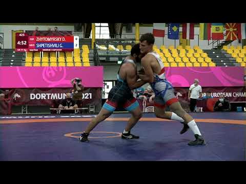 1/2 GR - 77 kg: D. ZHYTOMYRSKY (ISR) v. G. SHPETISHVILI (GEO) background