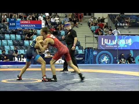 1/8 GR - 51 kg: B. GASPAR (HUN) v. N. SUIORKULOV (KGZ) backdrop