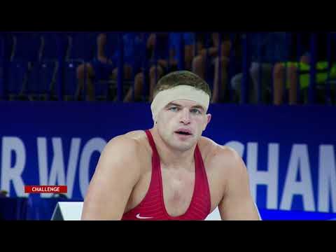 1/8 FS - 97 kg: B. AMOS (USA) v. Y. GAFUROV (KAZ) background