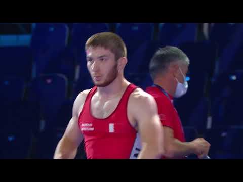 BRONZE FS - 61 kg: A. ALIBEGOV (BRN) v. L. MIKAYELYAN (ARM)
