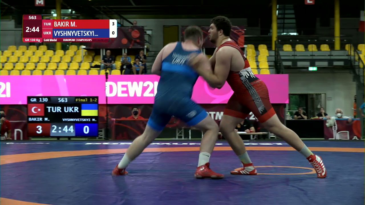 GOLD GR - 130 kg: M. BAKIR (TUR) v. M. VYSHNYVETSKY (UKR) background