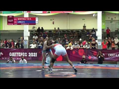 Round 1 WW - 65 kg: K. MARTINEZ TER (MEX) v. K. LANGE (USA) background