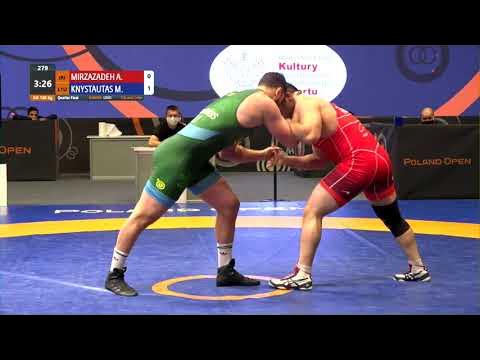 1/4 GR - 130 kg: A. MIRZAZADEH (IRI) v. M. KNYSTAUTAS (LTU) background