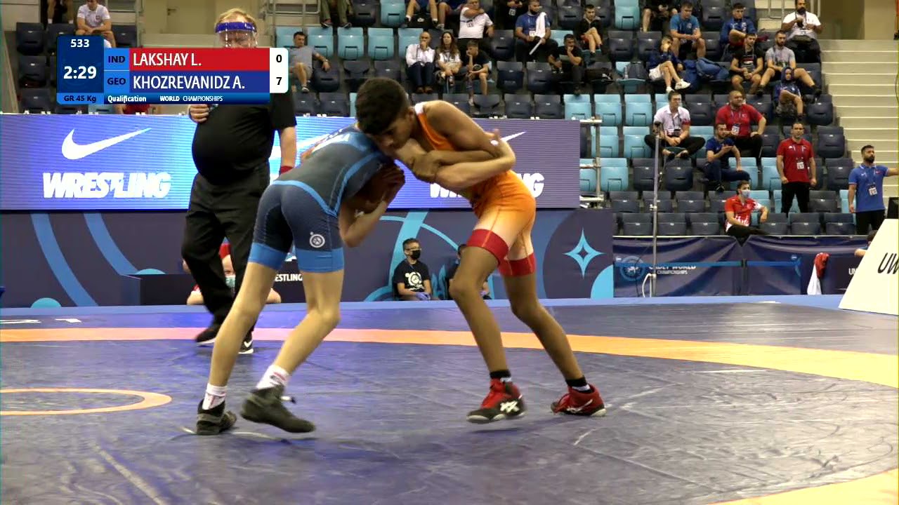 Qual. GR - 45 kg: L. LAKSHAY (IND) v. A. KHOZREVANIDZ (GEO)