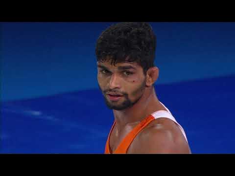 1/2 FS - 61 kg: R. RAVINDER (IND) v. L. MIKAYELYAN (ARM)