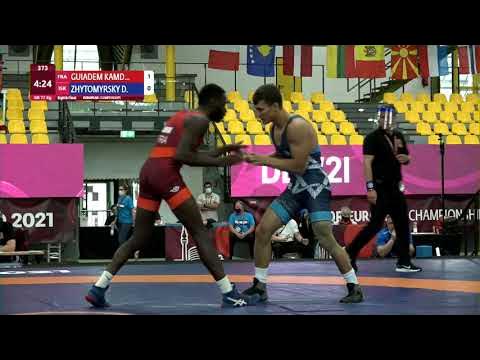 1/8 GR - 77 kg: Y. GUIADEM KAMD (FRA) v. D. ZHYTOMYRSKY (ISR) background