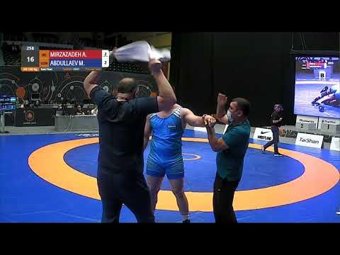 1/2 GR - 130 kg: A. MIRZAZADEH (IRI) v. M. ABDULLAEV (UZB)