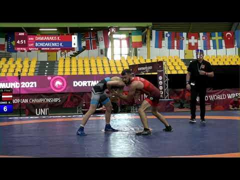 1/8 GR - 55 kg: K. DAMIANAKIS (GRE) v. K. BONDARENKO (LAT) background