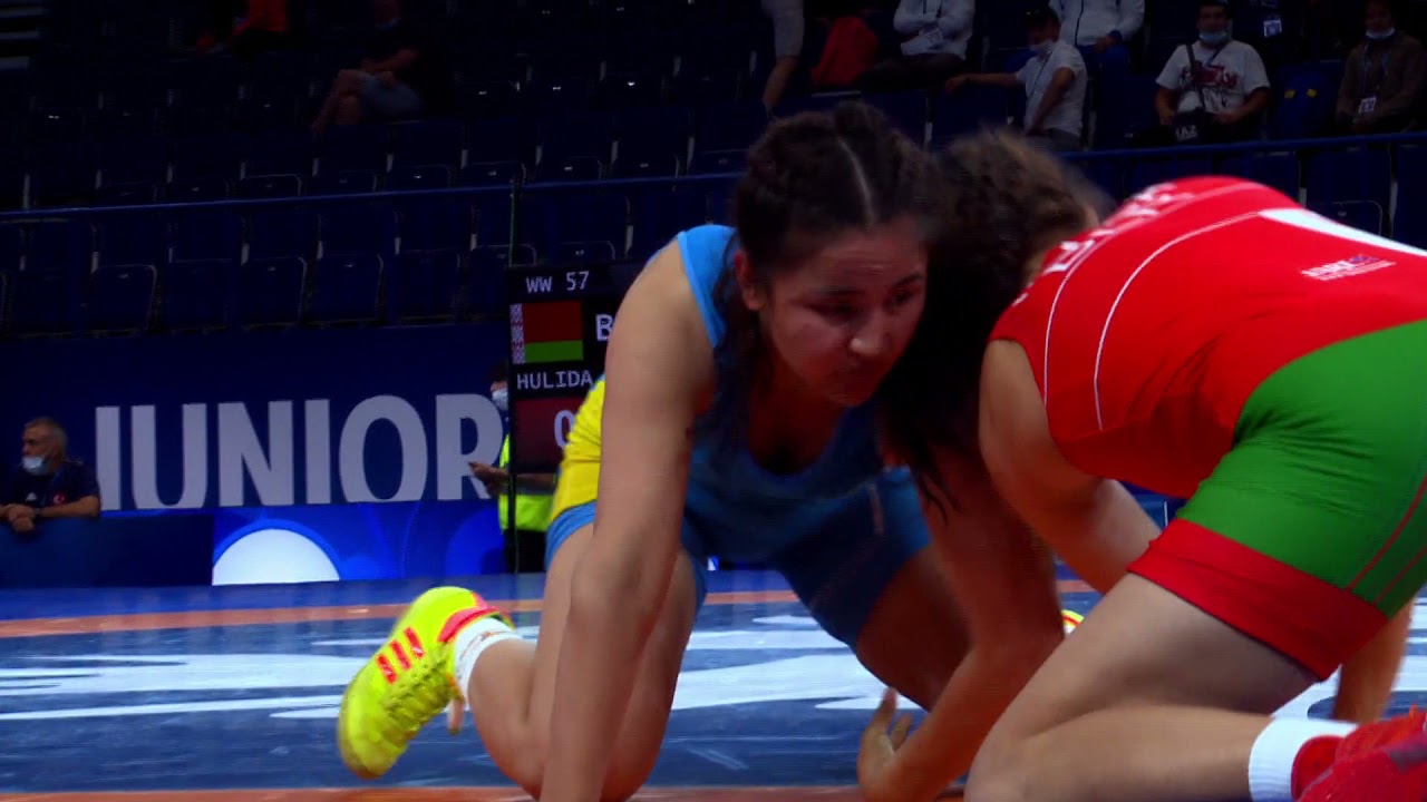 1/4 WW - 57 kg: M. HULIDA (BLR) v. N. RAIMOVA (KAZ)