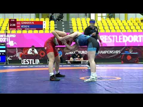 1/2 WW - 65 kg: N. SZABADOS (HUN) v. V. VESSO (EST)
