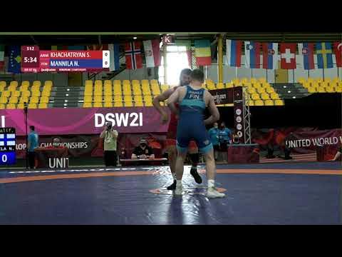 Qual. GR - 67 kg: S. KHACHATRYAN (ARM) v. N. MANNILA (FIN) background