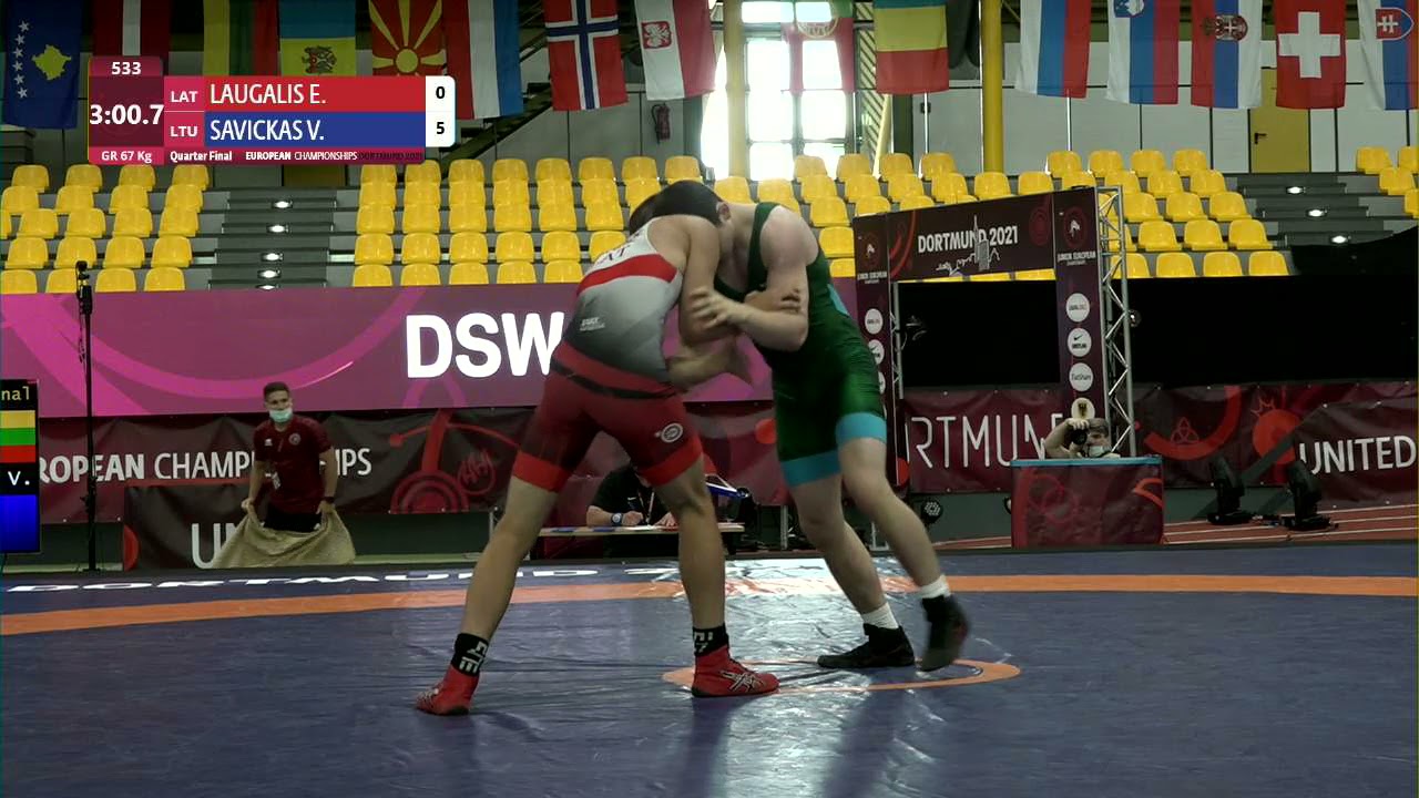 1/4 GR - 67 kg: E. LAUGALIS (LAT) v. V. SAVICKAS (LTU) background