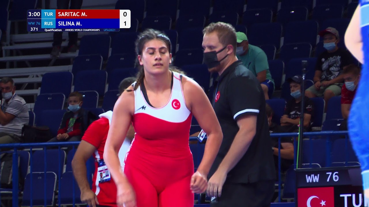 Qual. WW - 76 kg: M. SARITAC (TUR) v. M. SILINA (RUS) background