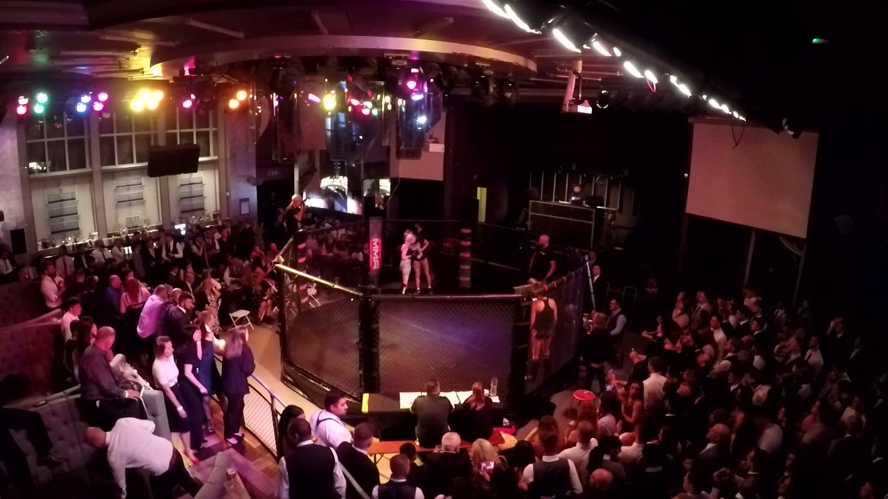 Leeds | Ultra MMA | Paula Kowalska Vs Michelle Peterkin background