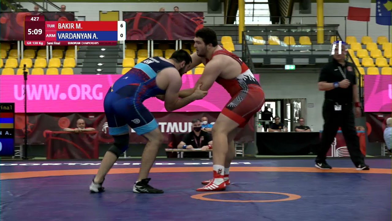 1/2 GR - 130 kg: M. BAKIR (TUR) v. A. VARDANYAN (ARM) backdrop