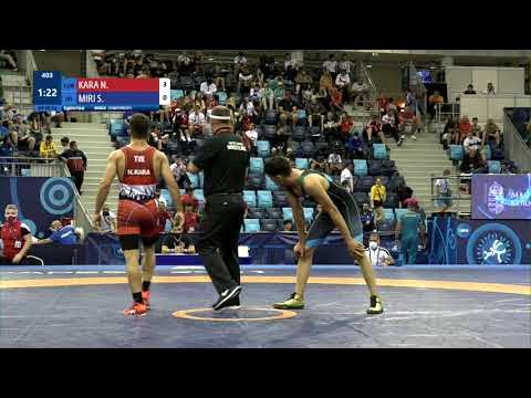 1/8 GR - 65 kg: N. KARA (TUR) v. S. MIRI (IRI) background