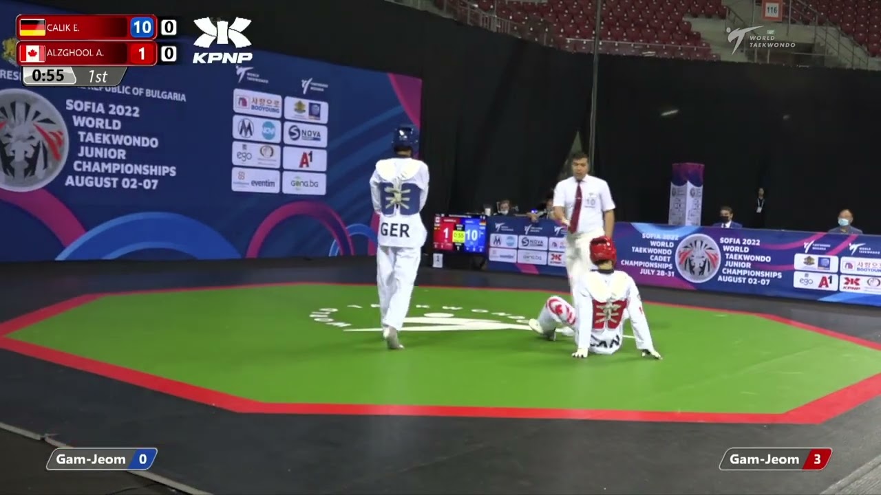 111 R32 Men 55kg GER CALIK E CAN ALZGHOOL A background
